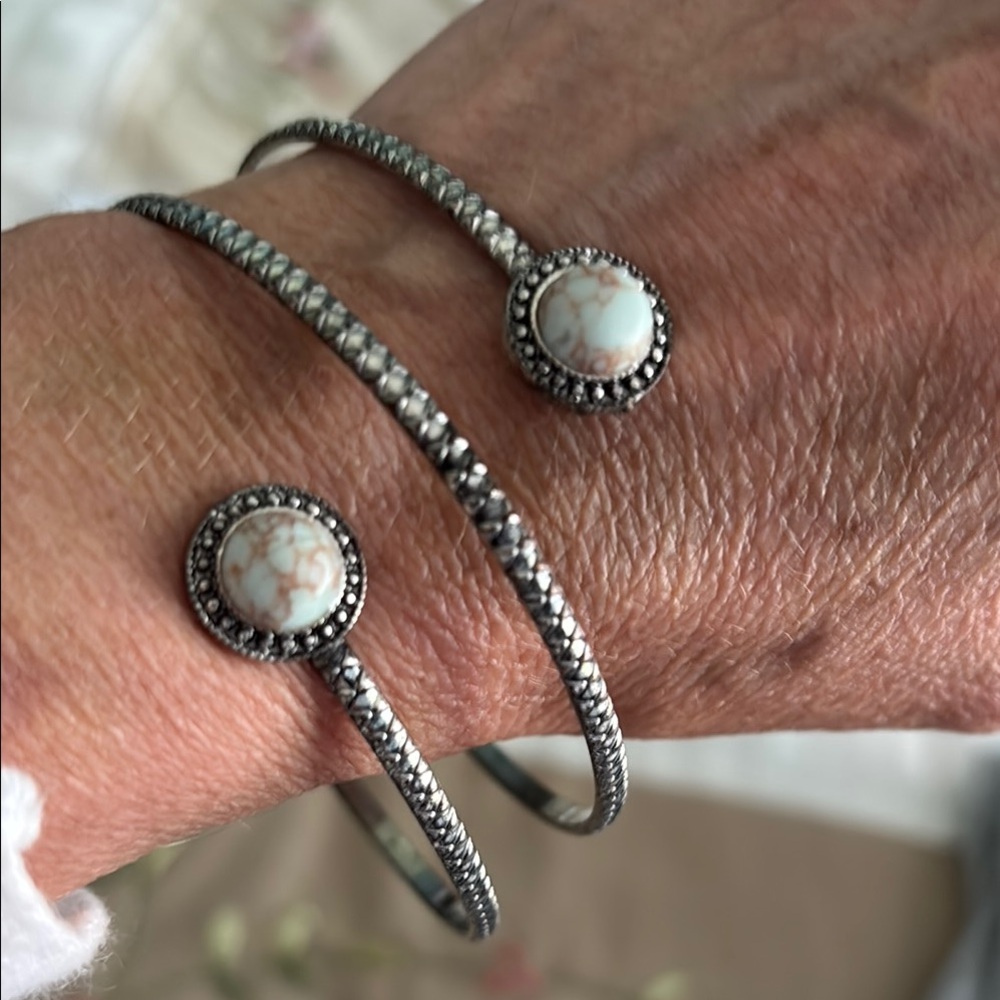 Elegant Silver and White Stone Bracelet